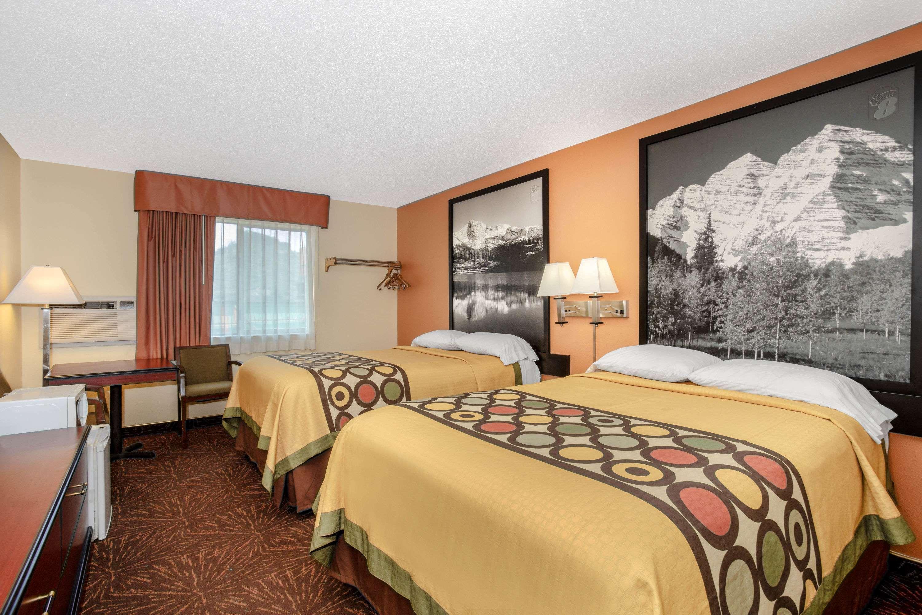 Oyo Hotel Castle Rock Co Downtown Bagian luar foto